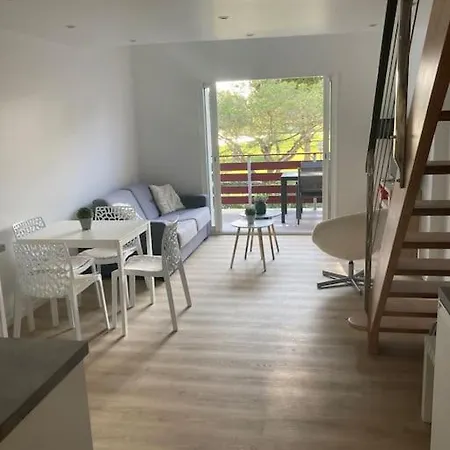 Apartment Duplex Vue Sur Le Golf Et Piscine La Grande-Motte